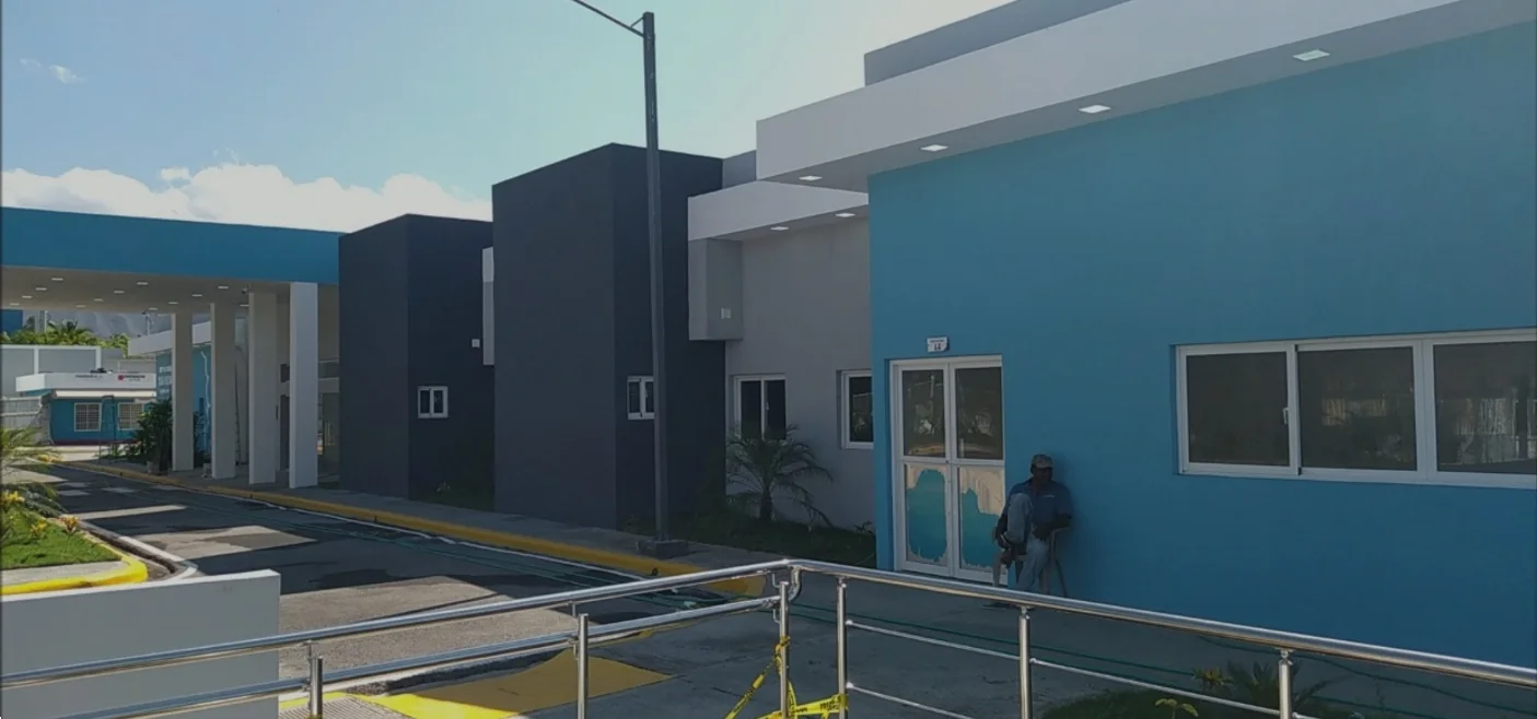 Pisos de Grado Médico y Asepsia Total — Hospital Provincial San Bartolomé, Bahoruco, Neiba